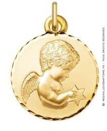 Médaille Ange à l'étoile bord travaillé (Or Jaune 9K)