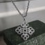 Croix Carrée trilobée (Argent)